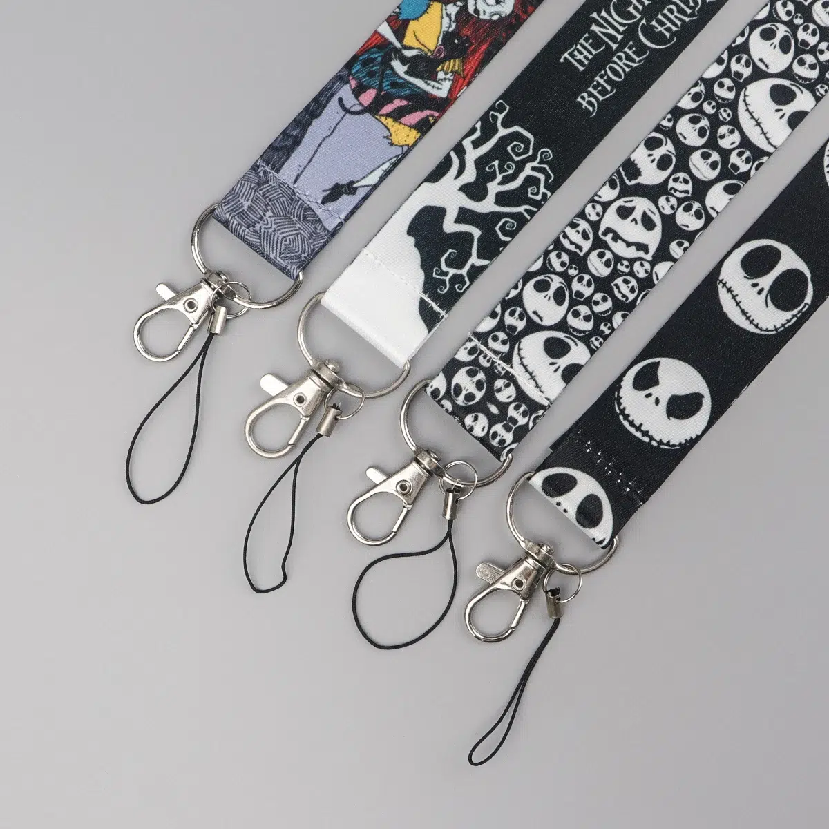 Tour de Cou Porte Clé Jack Skellington S04a0778a1b3c4a5cba84c73cd7296f00G 1.webp