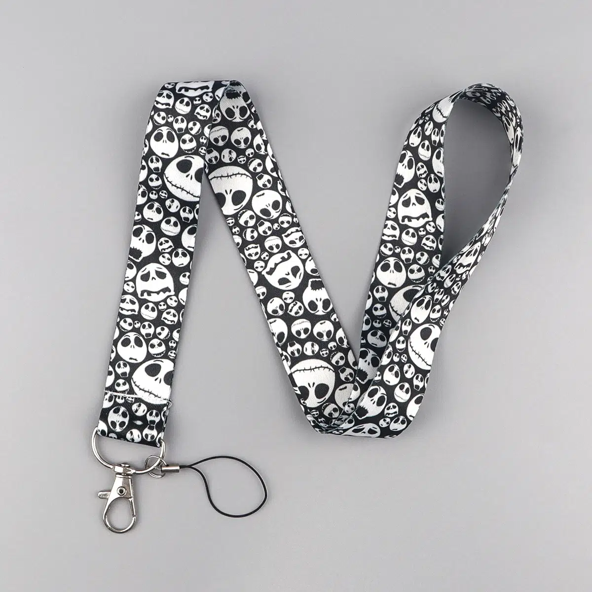 Tour de Cou Porte Clé Jack Skellington S3ceb43204f314ec48a3fd938ab040f2a7 2.webp