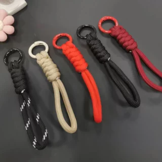 Paracorde Porte-clés avec Lanière, Haute Résistance, Auto-défense, Survie d'Urgence, Sac à Dos, Porte-clés, Corde de Cou, 1 Pièce 18 Paracorde Porte-clés avec Lanière, Haute Résistance, Auto-défense, Survie d'Urgence, Sac à Dos, Porte-clés, Corde de Cou, 1 Pièce 18
