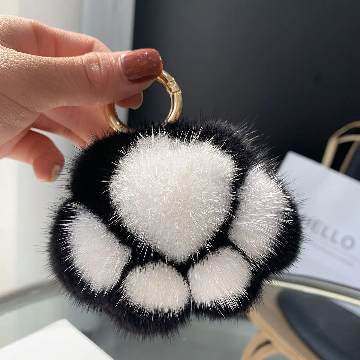 Porte Clé Peluche Pate de Chat S89406e50b6d0424491a0533bdf7e4659c.webp