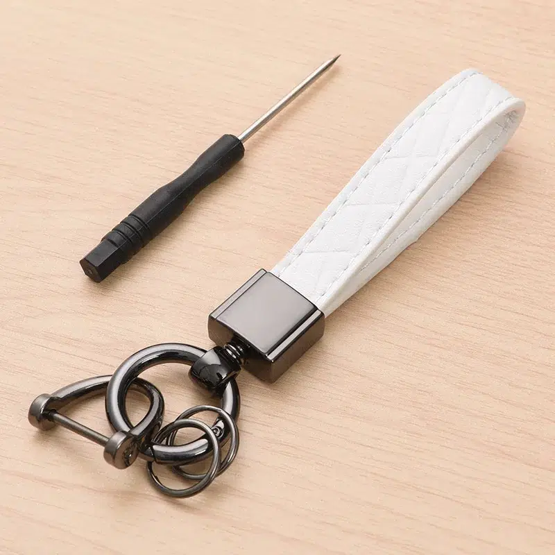 Porte Clé Luxe en Cuir Se84eafff510243bba788794da045850aa