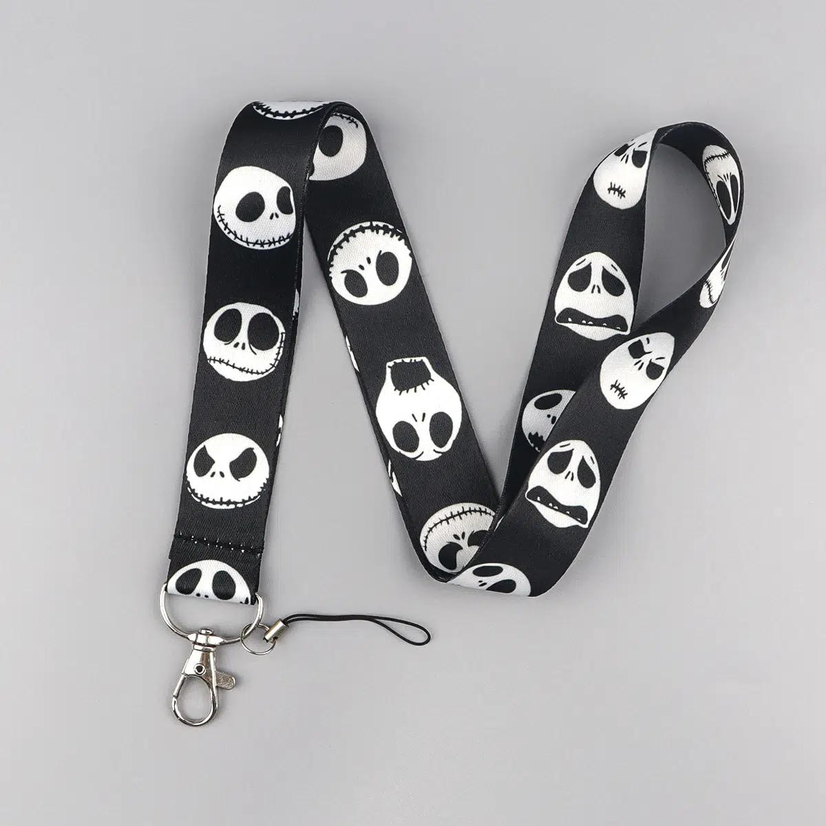 Tour de Cou Porte Clé Jack Skellington Sf368693179dd4286824b6cd72a8fb6bdR 1.webp