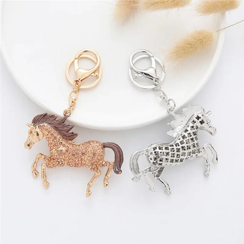 Porte Clé Cheval Brillant H9a2fbbcaf6f546af8f32e32ba4ae9436J 3.webp